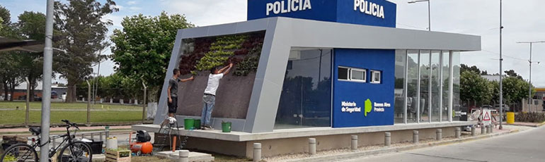 Jardín Vertical Policía Quilmes