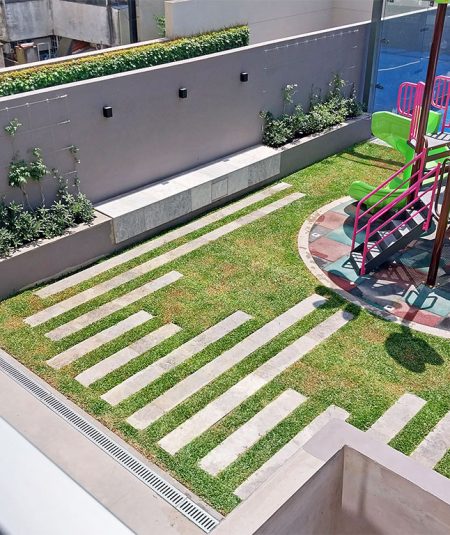 Corrientes terraza verde y paisajismo en edificio