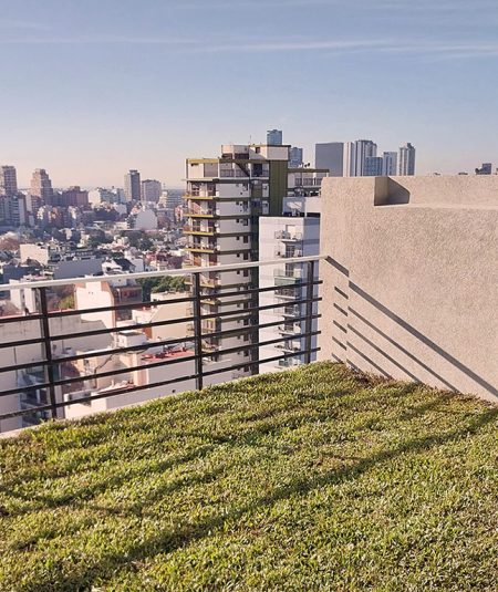 Terraza Verde en edificio Arias